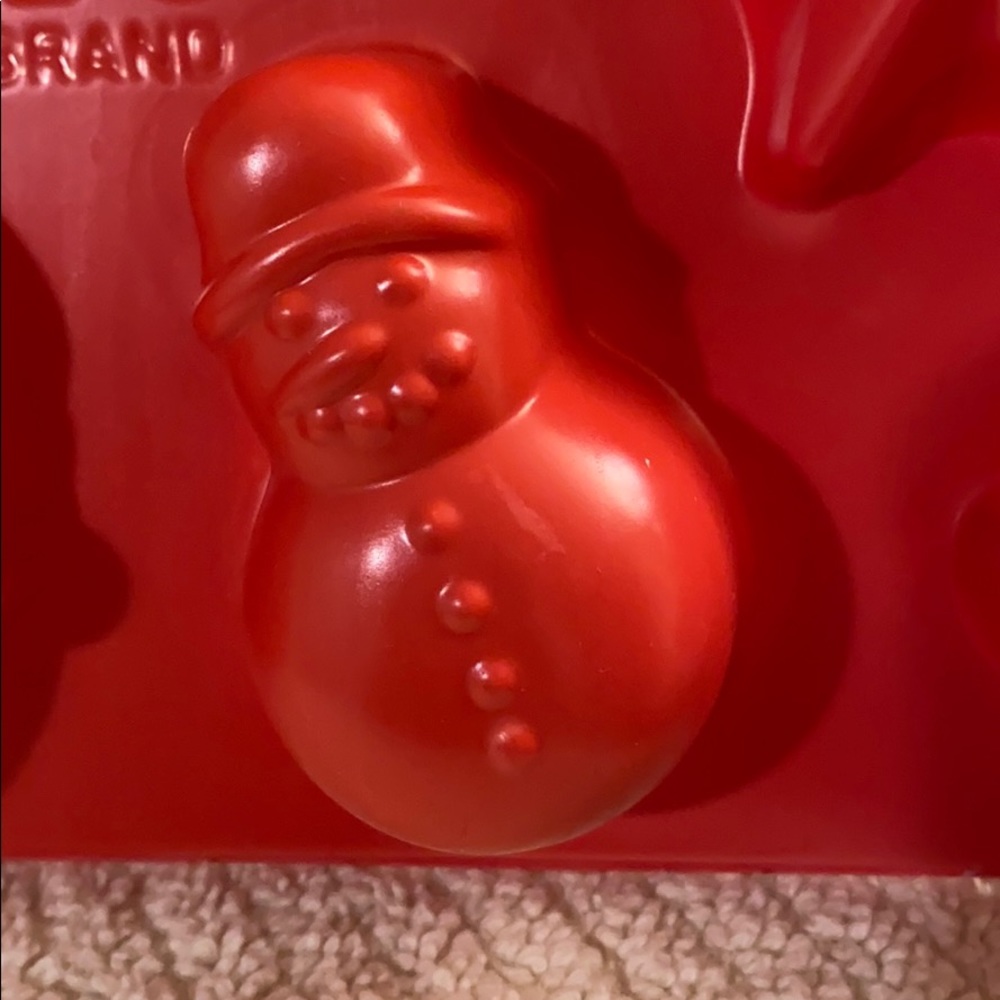 JELL-O Brand Red Christmas Mold with Santa, Tree & Star for Jello or Play Dough - Picture 5 of 8